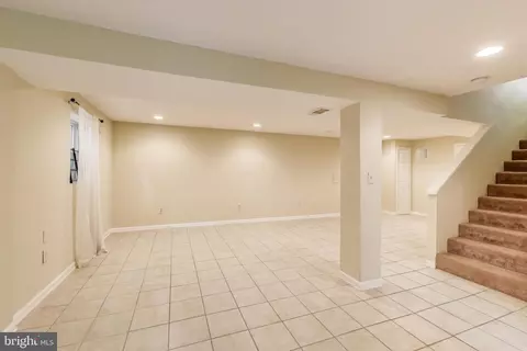9502 Woodland Dr, Silver Spring, MD 20910 photo 17