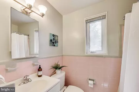 9502 Woodland Dr, Silver Spring, MD 20910 photo 15
