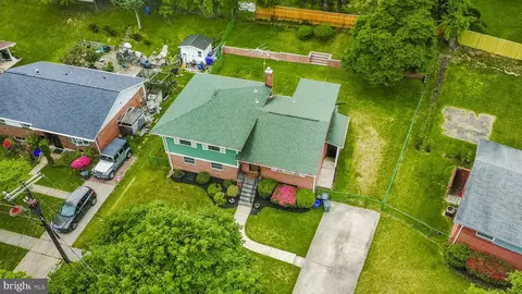 View/Area - 10310 Royal Rd, Silver Spring, MD 20903 photo 3 of 7