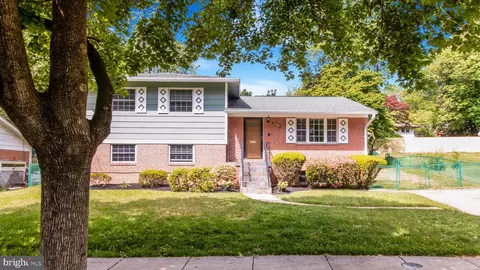 Exterior - 10310 Royal Rd, Silver Spring, MD 20903 photo 4 of 4