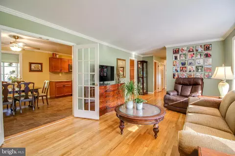 12329 Pretoria Dr, Silver Spring, MD 20904 photo 6