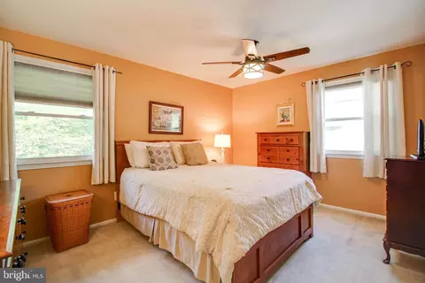 12329 Pretoria Dr, Silver Spring, MD 20904 photo 15