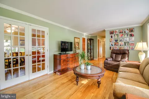 12329 Pretoria Dr, Silver Spring, MD 20904 photo 5