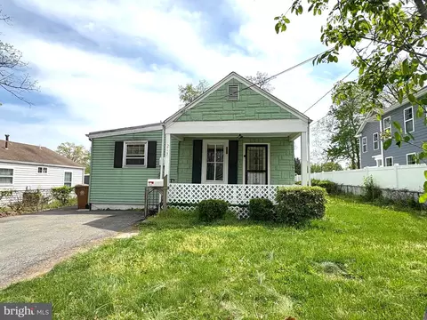 213 Elizabeth Ave, Rockville, MD 20850