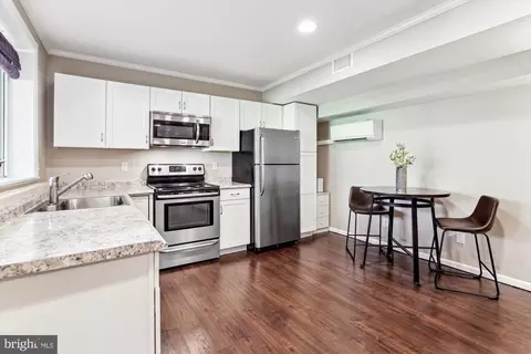 Kitchen - 9 Falling Creek Ct, Silver Spring, MD 20904 photo 4 of 4
