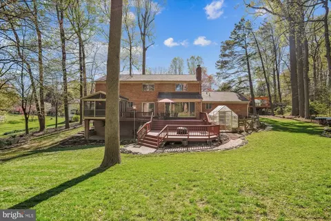 Exterior - 9 Falling Creek Ct, Silver Spring, MD 20904 photo 3 of 17