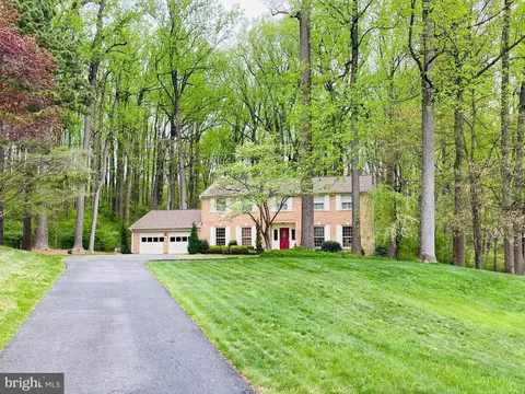 Exterior - 9 Falling Creek Ct, Silver Spring, MD 20904 photo 2 of 17