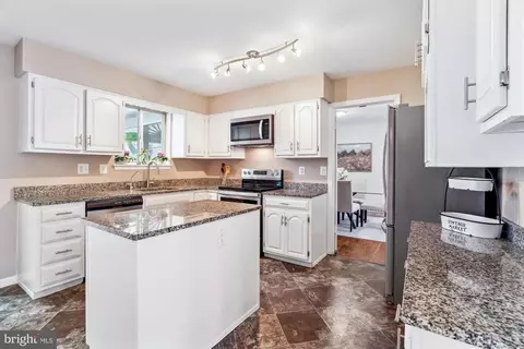 Kitchen - 9 Falling Creek Ct, Silver Spring, MD 20904 photo 1 of 4