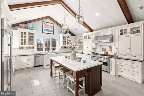 Kitchen - 14920 Mount Nebo Rd, Poolesville, MD 20837 photo 1 of 8