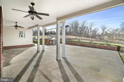 Exterior - 14920 Mount Nebo Rd, Poolesville, MD 20837 photo 7 of 24