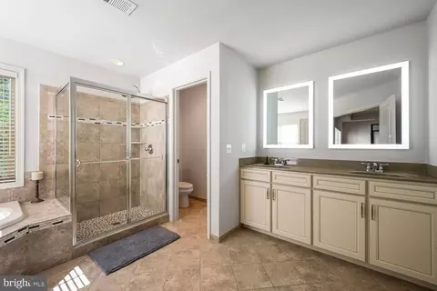 Bath - 1547 Rabbit Hollow Pl, Silver Spring, MD 20906 photo 1 of 3