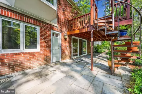 Exterior - 10606 Mantz Rd, Silver Spring, MD 20903 photo 12 of 24