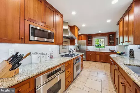 Kitchen - 10606 Mantz Rd, Silver Spring, MD 20903 photo 1 of 5