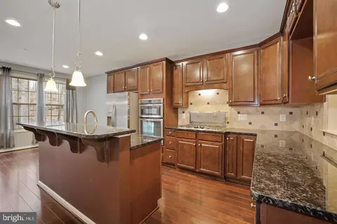 Kitchen - 1539 Rabbit Hollow Pl, Silver Spring, MD 20906 photo 4 of 4