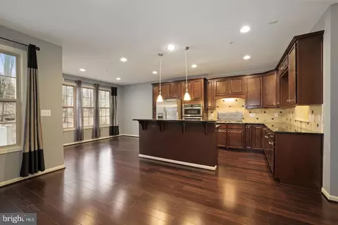 Kitchen - 1539 Rabbit Hollow Pl, Silver Spring, MD 20906 photo 1 of 4