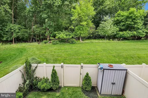 1617 Regent Manor Ct, Silver Spring, MD 20904 photo 32
