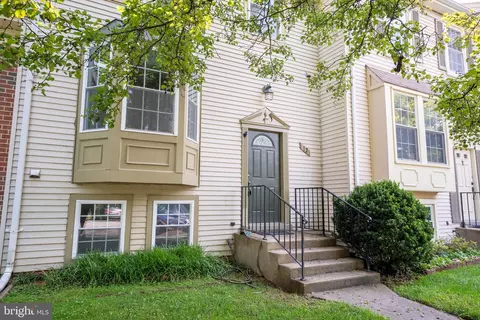 12 Almaden Pl, Gaithersburg, MD 20878