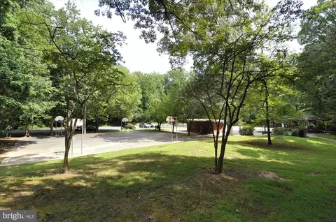 Exterior - 3 Harrowgate Ct, Potomac, MD 20854 photo 19 of 20