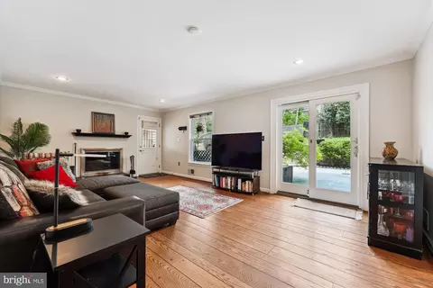Other - 3 Harrowgate Ct, Potomac, MD 20854 photo 3 of 20