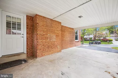 Other - 3 Harrowgate Ct, Potomac, MD 20854 photo 12 of 20