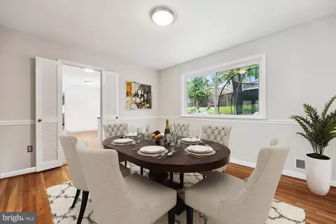 Dining - 3 Harrowgate Ct, Potomac, MD 20854 photo 2 of 2