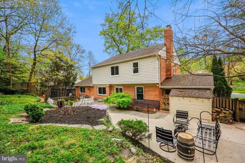 Exterior - 3 Harrowgate Ct, Potomac, MD 20854 photo 2 of 20