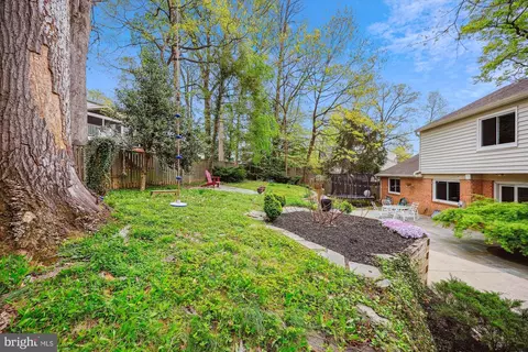 Exterior - 3 Harrowgate Ct, Potomac, MD 20854 photo 10 of 20