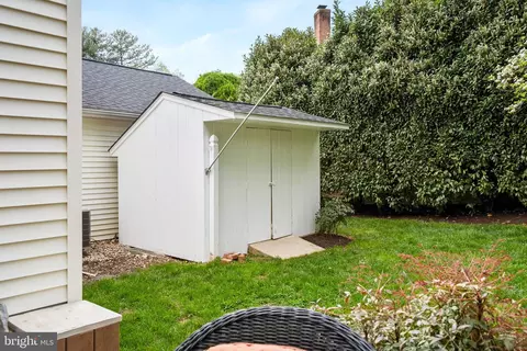 8 Turnham Ct, Gaithersburg, MD 20878 photo 26