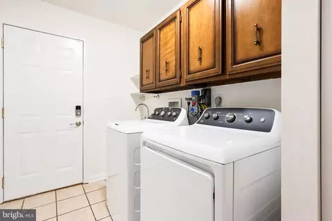 8 Turnham Ct, Gaithersburg, MD 20878 photo 21