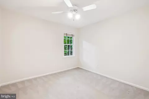 Bedroom - 8200 Bells Mill Rd, Potomac, MD 20854 photo 8 of 9