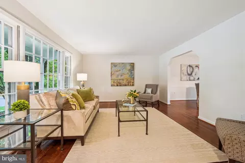 Living - 8200 Bells Mill Rd, Potomac, MD 20854 photo 2 of 5