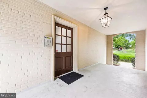 2406 Colston Dr #202, Silver Spring, MD 20910 photo 27