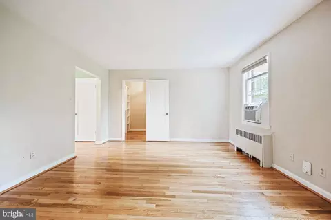 2406 Colston Dr #202, Silver Spring, MD 20910 photo 18