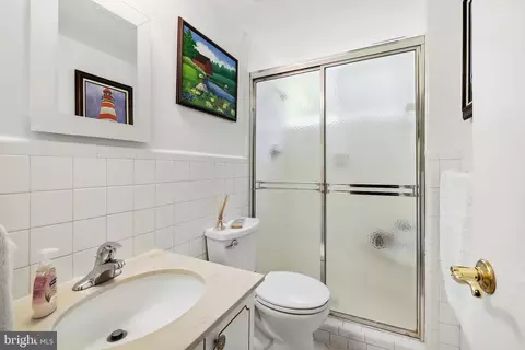 Bath - 12012 Coldstream Dr, Potomac, MD 20854 photo 4 of 4