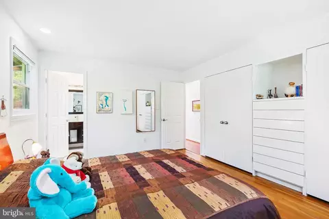 Bedroom - 12012 Coldstream Dr, Potomac, MD 20854 photo 1 of 4