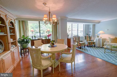 5225 Pooks Hill Rd #107S, Bethesda, MD 20814