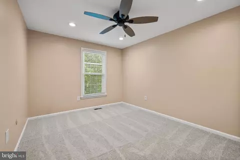 Bedroom - 11455 Oak Leaf Dr, Silver Spring, MD 20901 photo 4 of 4