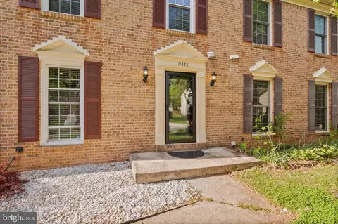 Exterior - 11455 Oak Leaf Dr, Silver Spring, MD 20901 photo 2 of 9