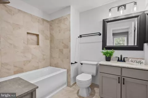 Bath - 11455 Oak Leaf Dr, Silver Spring, MD 20901 photo 1 of 3