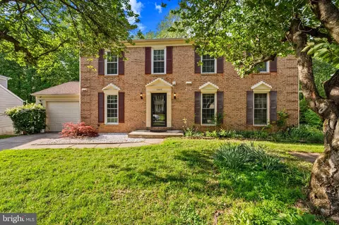 Exterior - 11455 Oak Leaf Dr, Silver Spring, MD 20901 photo 3 of 9