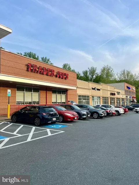 Exterior - 11455 Oak Leaf Dr, Silver Spring, MD 20901 photo 9 of 9