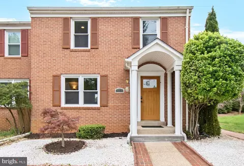 9321 Bentridge Ave, Potomac, MD 20854