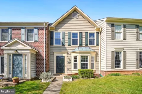 8642 Fountain Valley Dr, Montgomery Village, MD 20886