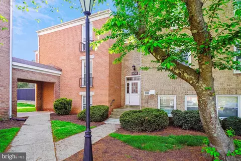 808 Quince Orchard Blvd #808-10, Gaithersburg, MD 20878