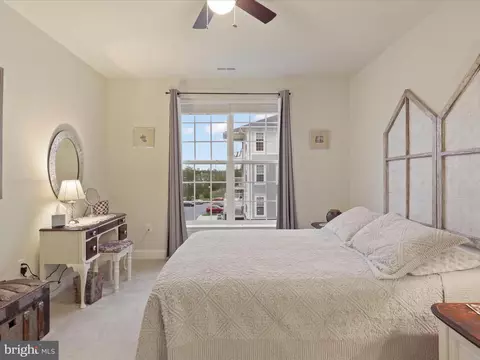Bedroom - 3911 Doc Berlin Dr #35, Silver Spring, MD 20906 photo 3 of 4