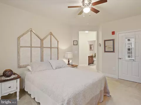 Bedroom - 3911 Doc Berlin Dr #35, Silver Spring, MD 20906 photo 4 of 4