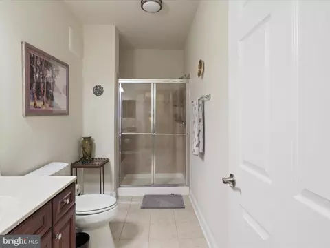 Bath - 3911 Doc Berlin Dr #35, Silver Spring, MD 20906 photo 2 of 2