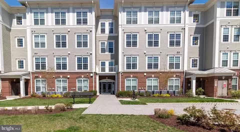 3911 Doc Berlin Dr #35, Silver Spring, MD 20906