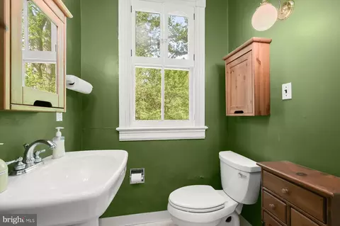 9819 Capitol View Ave, Silver Spring, MD 20910 photo 21