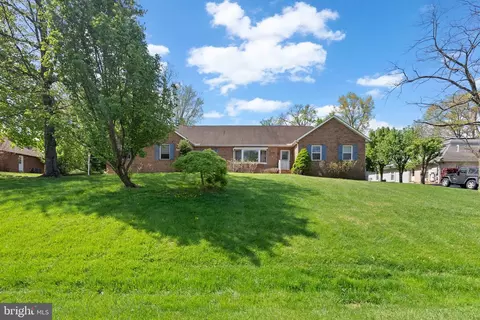 2705 Martello Dr, Silver Spring, MD 20904